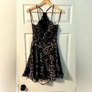 B. Darlin Woman Black lace dress. Zipper in back, exposed lower back. Sz 11/12.